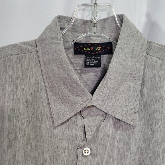 L.A. BEAT Men's NWOT Gray Short Sleeve Dress Shirt Size Large - Picture 3 of 6